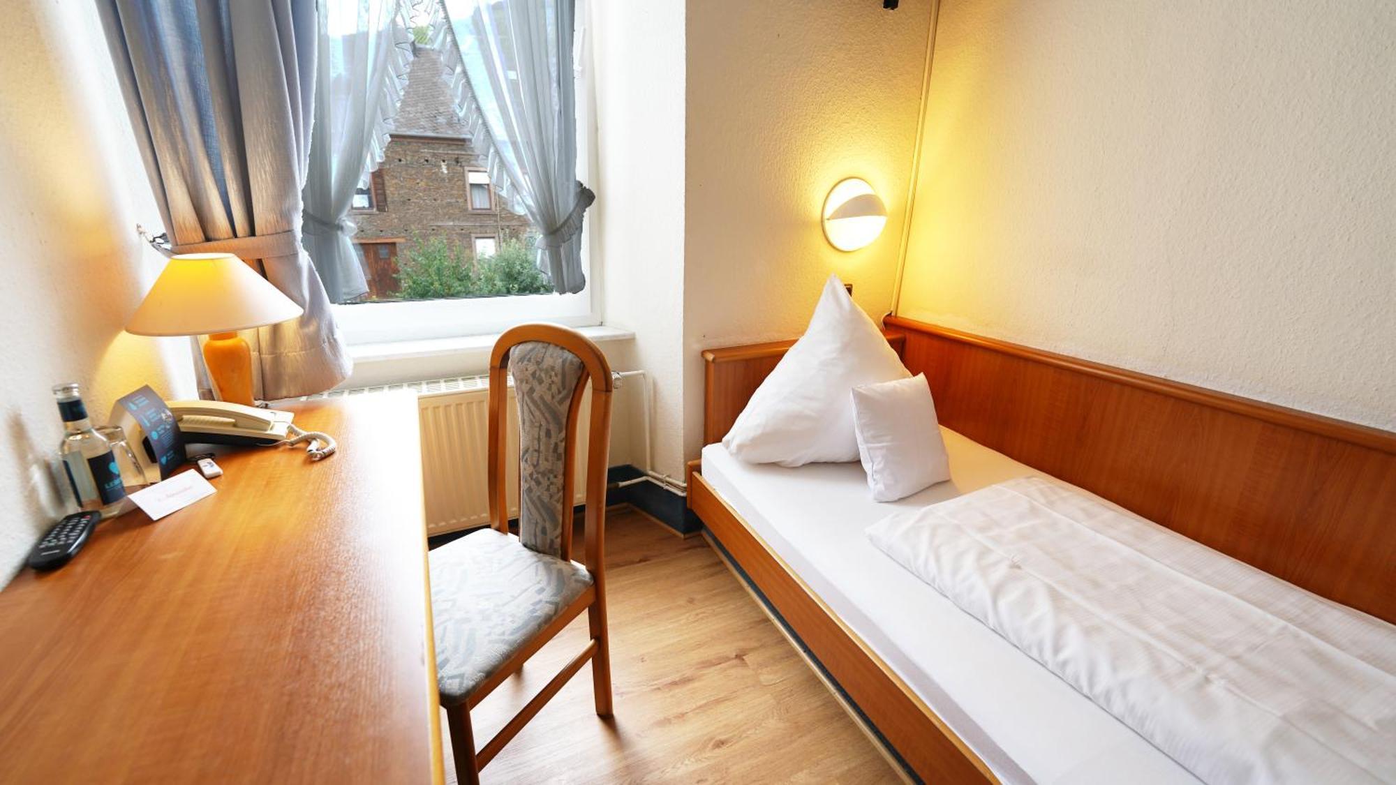 Vegan Hotel Und Restaurants Nicolay 1881 Целтинген-Рахтиг Екстериор снимка