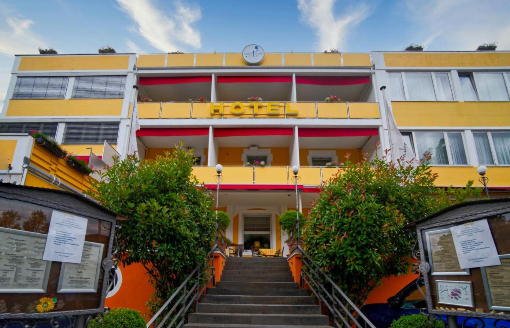 Vegan Hotel Und Restaurants Nicolay 1881 Целтинген-Рахтиг Екстериор снимка