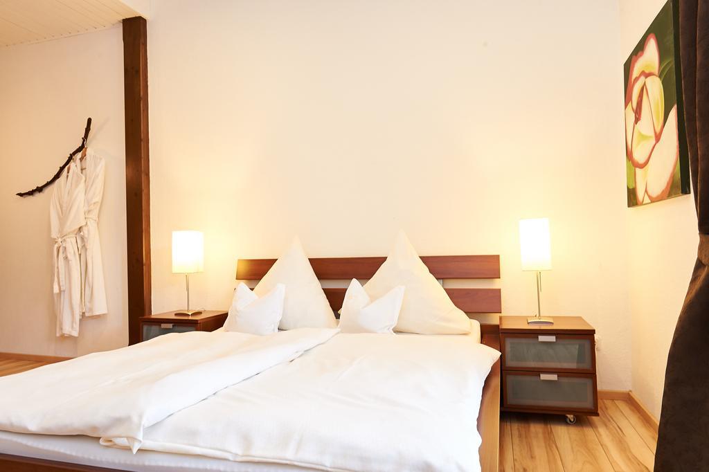 Vegan Hotel Und Restaurants Nicolay 1881 Целтинген-Рахтиг Екстериор снимка