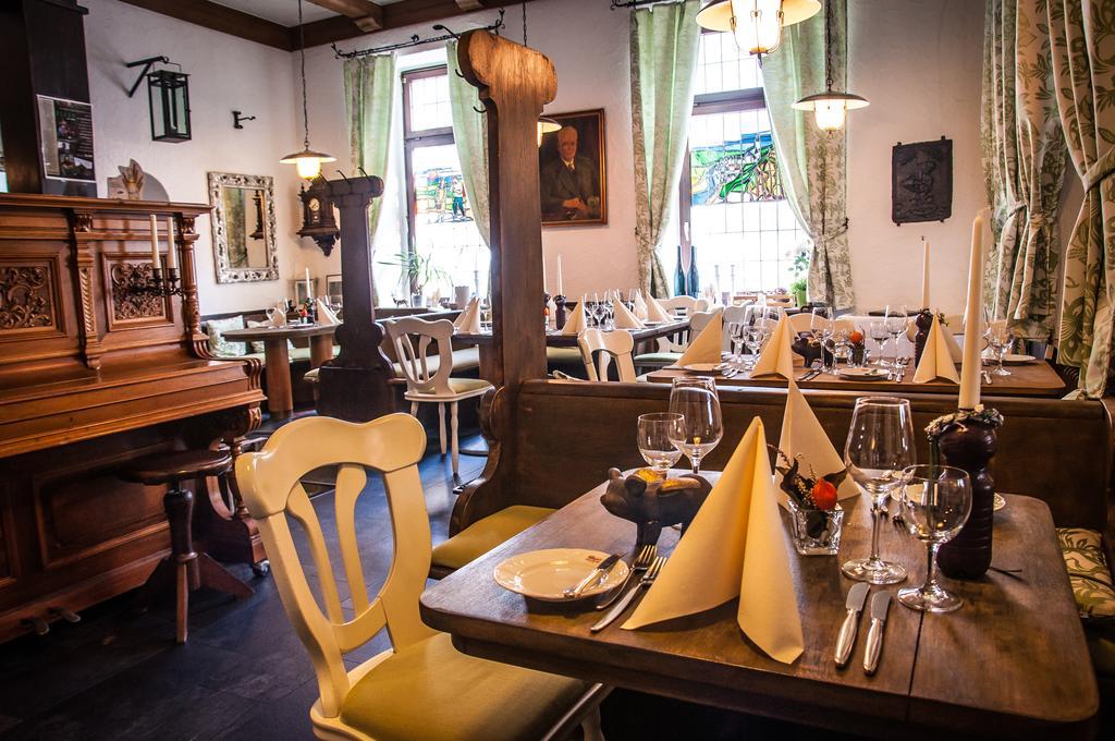 Vegan Hotel Und Restaurants Nicolay 1881 Целтинген-Рахтиг Екстериор снимка